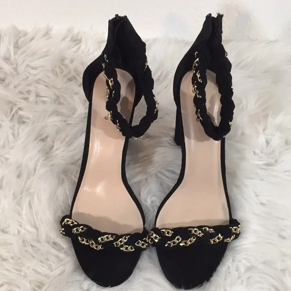 Qupid Sexy Black Braided Chain Accent Chunky Heels - Picture 5 of 16